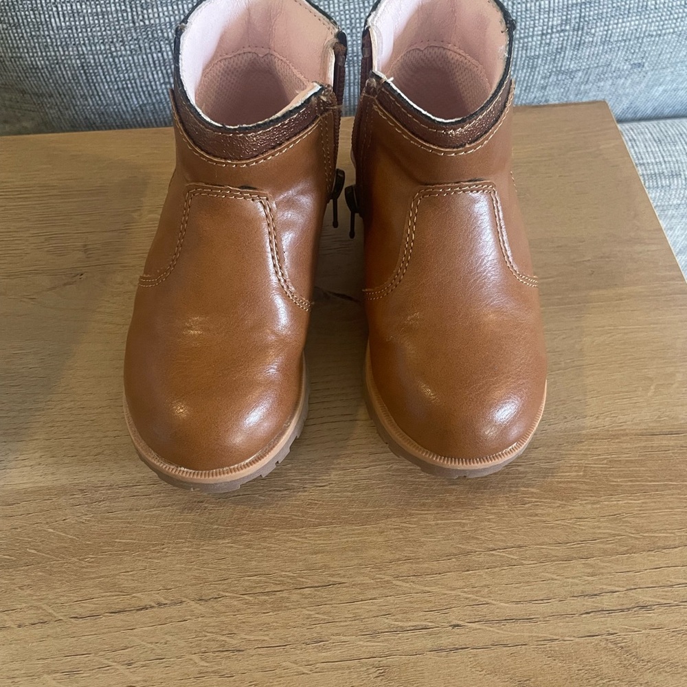 Stride Rite Tan/Brown Leather-Look Girls Ankle Boots with Pink Lining